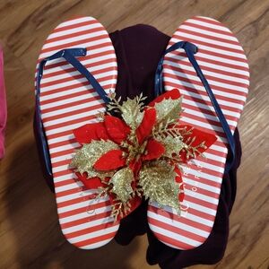 Lauren Conrad Flip Flops Red Stripes Size 6 Medium GUC Tag + Clip Poinsettia